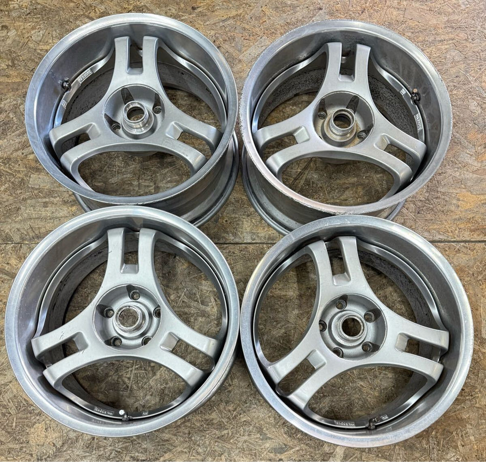 [For RSX] SA3R 17x9 +22 5x114.3 ADVAN